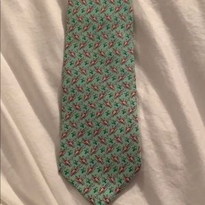Vineyard Vines silk tie. Green with lobsters